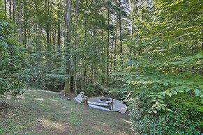 Cozy Blue Ridge Cabin w/ Sauna & Trail Access!