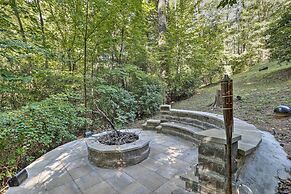 Cozy Blue Ridge Cabin w/ Sauna & Trail Access!
