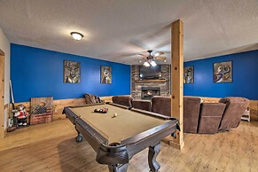 Cozy Blue Ridge Cabin w/ Sauna & Trail Access!