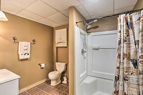 Cozy Blue Ridge Cabin w/ Sauna & Trail Access!