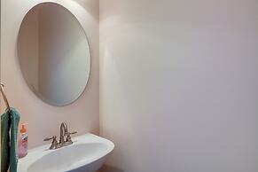 Decatur Vacation Rental ~ 5 Mi to Downtown Decatur