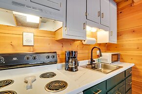 Sautee Nacoochee Mtn Paradise w/ Spacious Deck!