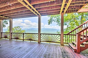 Sky Valley Home w/ Mtn View, 5 Mi to Rabun Bald!