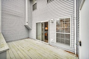 Home 5 Mi to Colonial Pkwy, 11 Mi to Busch Gardens