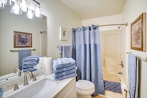 Home 5 Mi to Colonial Pkwy, 11 Mi to Busch Gardens