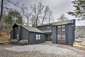 The Ultimate Luxury Retreat on Lake Burton!