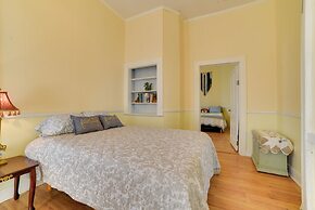Cozy Thomasville Cottage - Walk to Downtown!