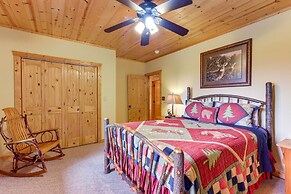 Ellijay Hideaway w/ Hot Tub, Views & Game Room!