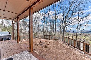 Mineral Bluff Cabin Near Lake Blue Ridge!