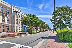 Charming Hampton Home w/ Yard: 2 Mi to Beach!