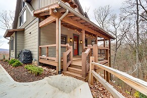 Spacious Blue Ridge Cabin w/ Hot Tub & Fire Pit!