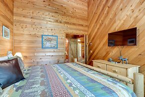 Secluded Mountain Escape w/ Game Room & Fire Pit!