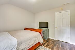 Lilburn Home w/ Deck, 20 Mi to Downtown Atlanta!