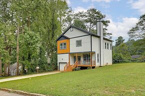 Modern Decatur Home ~ 7 Mi to Atlanta!