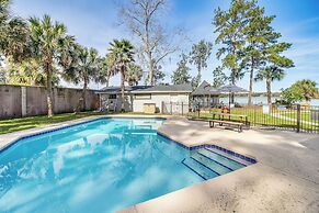 Riverfront Savannah Getaway w/ Pool & Dock!