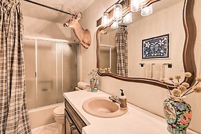 Charming Retreat on 80-acre Willow Rock Ranch!