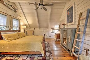 Serene Mableton Cabin - 13 Mi to Downtown Atlanta!
