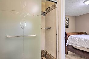 Douglasville Retreat w/ Deck, Dogs Welcome!