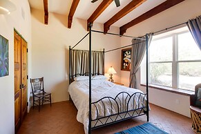 'El Diamante' Mtn-view Casita w/ Private Jacuzzi!