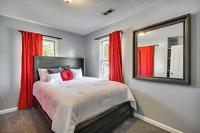 Centrally Located Hampton Home: 6 Mi to Downtown!