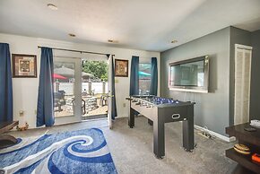 Centrally Located Hampton Home: 6 Mi to Downtown!