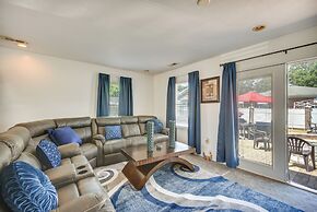 Centrally Located Hampton Home: 6 Mi to Downtown!