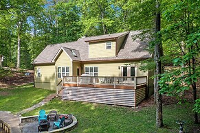 'serene Shores' Lakefront House w/ Dock!
