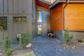 Mid-century Modern Luxe Retreat w/ Hot Tub & Decks