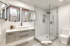 Mid-century Modern Luxe Retreat w/ Hot Tub & Decks