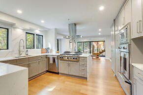 Mid-century Modern Luxe Retreat w/ Hot Tub & Decks