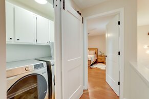 Mid-century Modern Luxe Retreat w/ Hot Tub & Decks