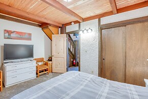 Stateline Townhome < 1 Mi to Heavenly Ski Lifts