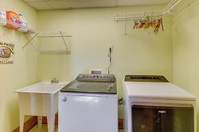 Family Getaway: Georgia Cabin w/ Outdoor Hot Tub