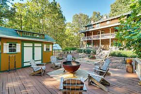 Family Getaway: Georgia Cabin w/ Outdoor Hot Tub