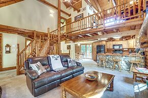 Family Getaway: Georgia Cabin w/ Outdoor Hot Tub