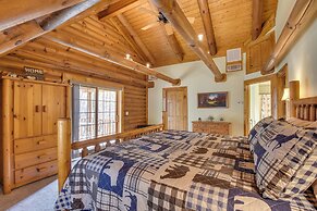 Family Getaway: Georgia Cabin w/ Outdoor Hot Tub