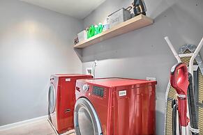 Suburban Atlanta Vacation Home ~ 3 Mi to Airport!