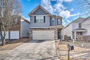 Suburban Atlanta Vacation Home ~ 3 Mi to Airport!