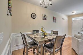 Macon Townhome w/ Patio - 5 Mi to Downtown!