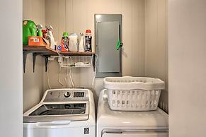 Lakefront Lavonia Cottage w/ 2-story Dock!