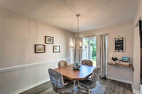 Chic St Simons Island Condo Rental: 2 Mi to Ocean!