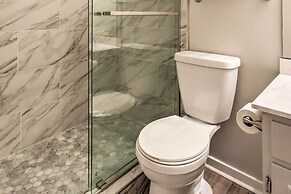 Chic St Simons Island Condo Rental: 2 Mi to Ocean!