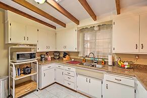 Renovated Tucson Gomez Casita w/ Yard < 7 Mi to DT