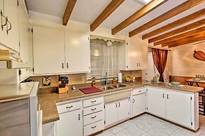 Renovated Tucson Gomez Casita w/ Yard < 7 Mi to DT