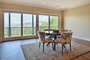 Hiawassee Getaway w/ Deck, Mountain & Lake Views!