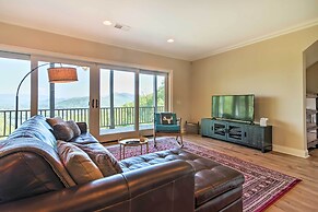 Hiawassee Getaway w/ Deck, Mountain & Lake Views!