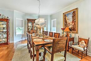 Stately Norfolk Home w/ Fenced Yard: Walk to Beach