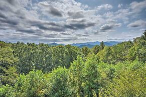 'frog Leap' Hiawassee Cabin w/ Blue Ridge Mtn View