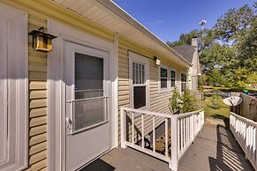 Spacious Albany Retreat Near Flint River Trail!