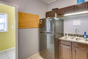 Spacious Albany Retreat Near Flint River Trail!